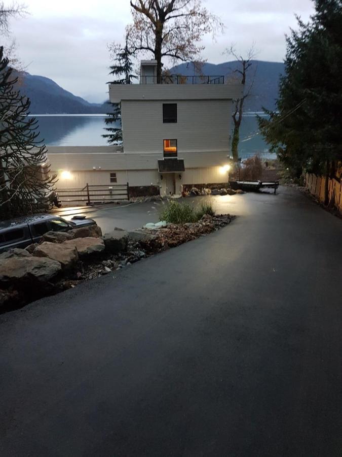 Royal Harrison Retreat Villa Harrison Hot Springs Exterior foto